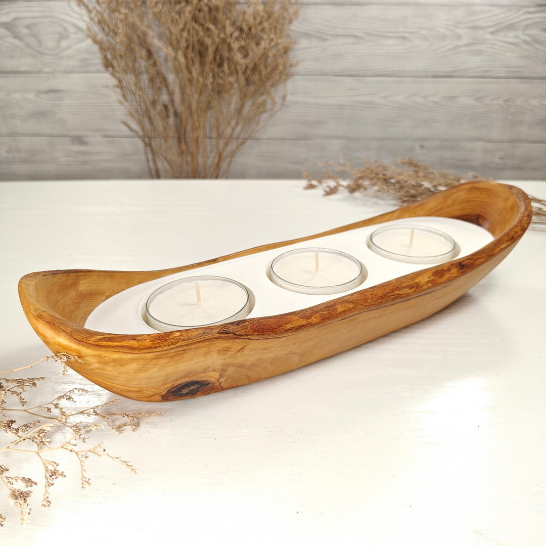Teelicht-Kerze in Olivenholz-Boot, BRTC-L-00018, L 32cm, 60mm Teelicht