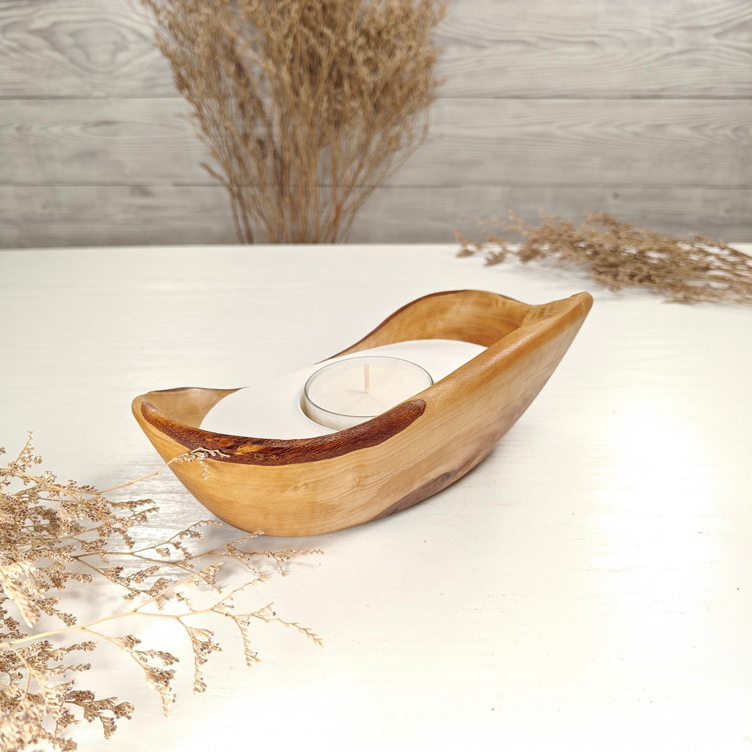 Teelicht-Kerze in Olivenholz-Boot, BRTC-S-00001, L 19cm, 60mm Teelicht