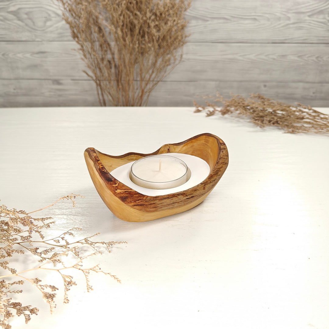 Teelicht-Kerze in Olivenholz-Boot, BRTC-S-00008, L 13cm, 60mm Teelicht