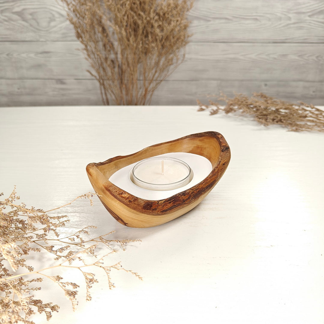 Teelicht-Kerze in Olivenholz-Boot, BRTC-S-00012, L 14cm, 60mm Teelicht