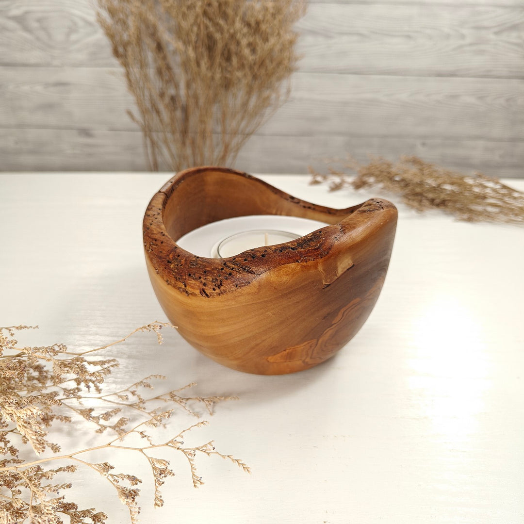 Teelicht-Kerze in Olivenholzschale, TRC-L-00138, D 13cm, 60mm Teelicht