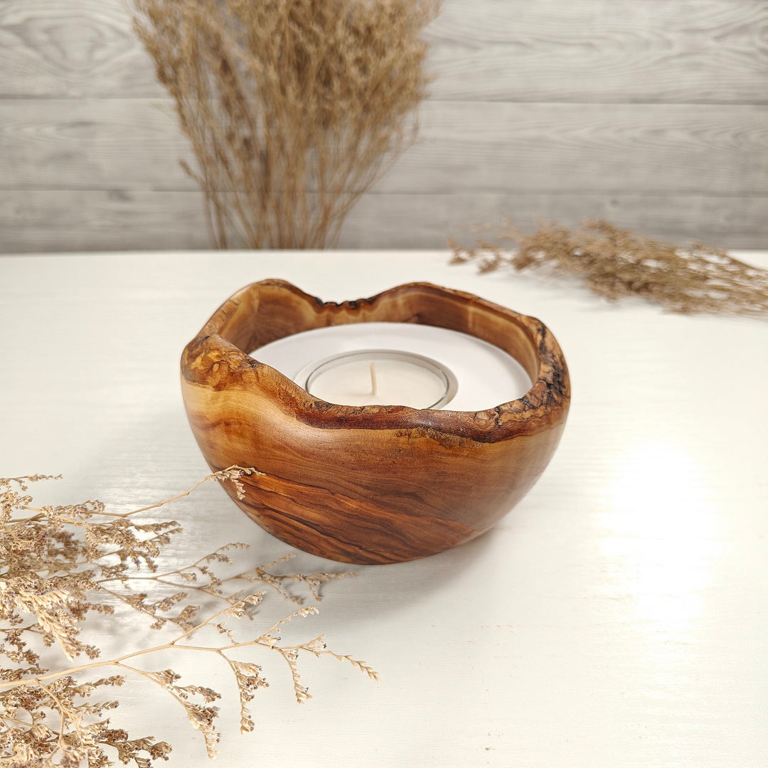 Teelicht-Kerze in Olivenholzschale, TRC-L-00144, D 14cm, 60mm Teelicht