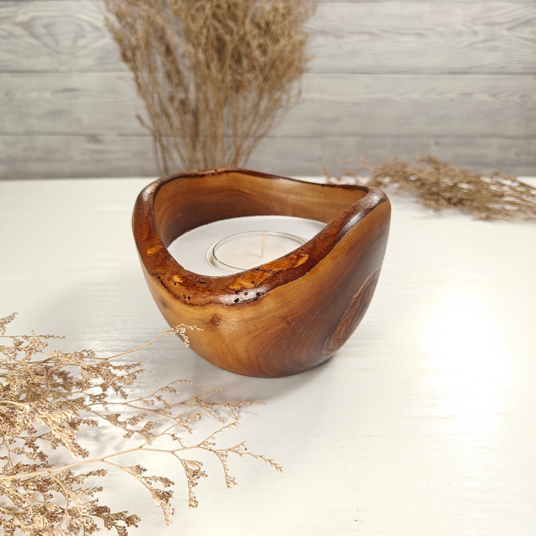 Teelicht-Kerze in Olivenholzschale, TRC-L-00151, D 13cm, 60mm Teelicht
