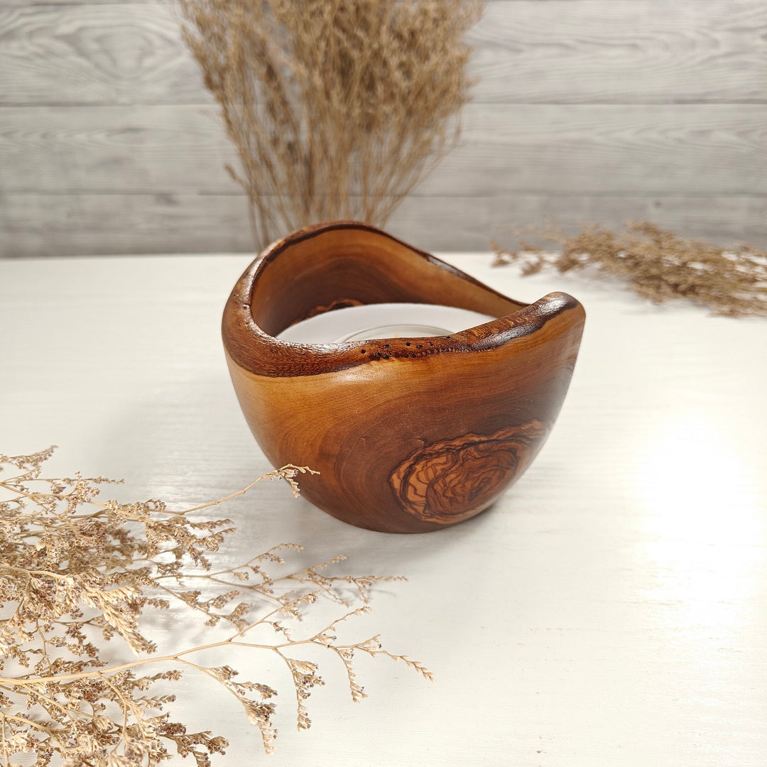 Teelicht-Kerze in Olivenholzschale, TRC-L-00151, D 13cm, 60mm Teelicht