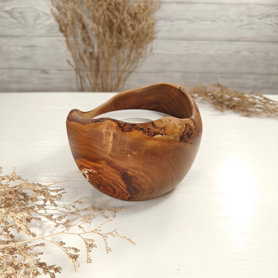 Teelicht-Kerze in Olivenholzschale, TRC-L-00159, D 14cm, 60mm Teelicht