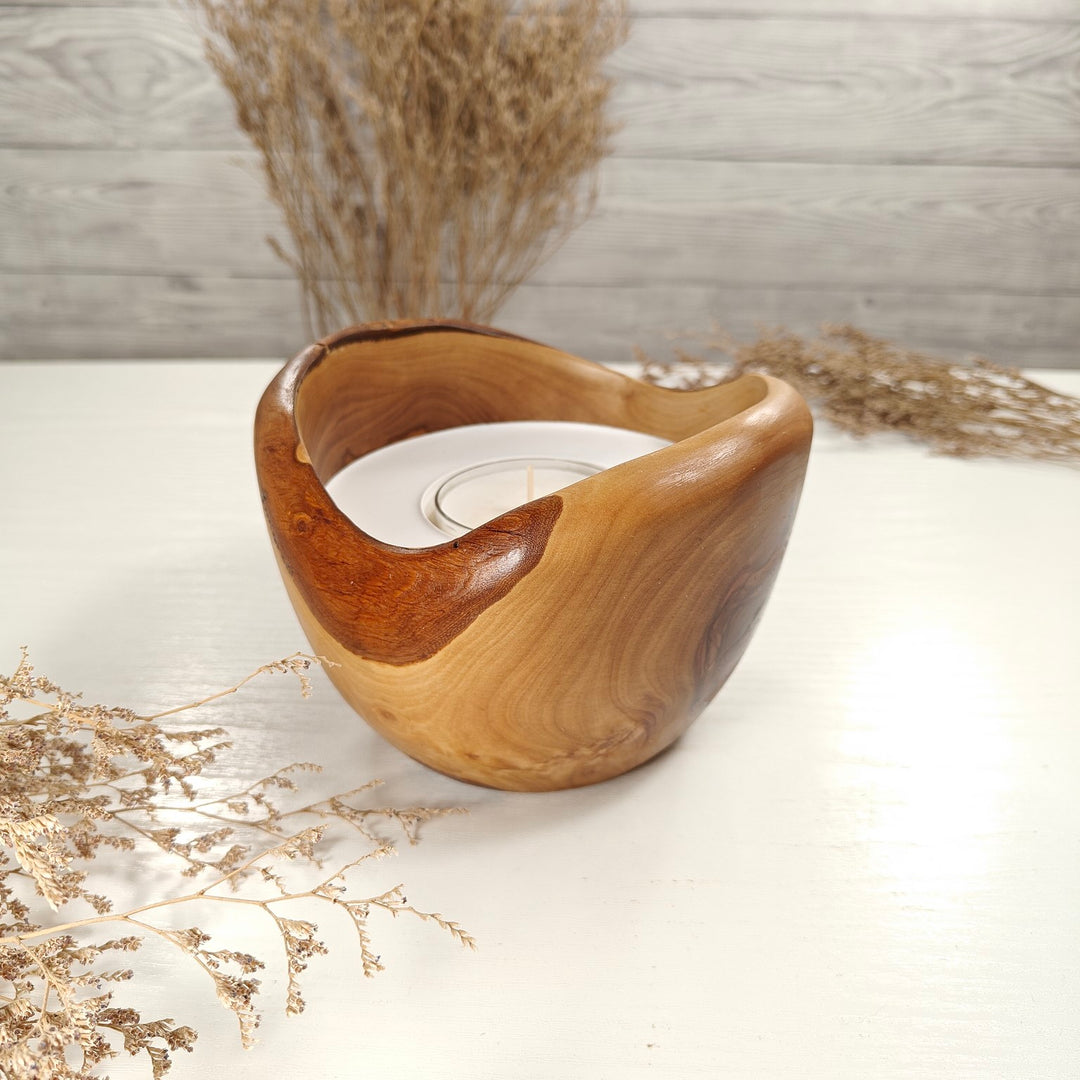 Teelicht-Kerze in Olivenholzschale, TRC-L-00164, D 14cm, 60mm Teelicht